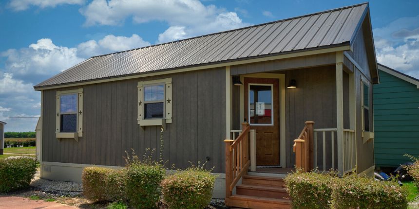 brown cabinette shed